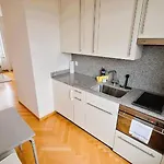 Amazing Apartments, Heart Of Old Town Glocken - Self Checkin