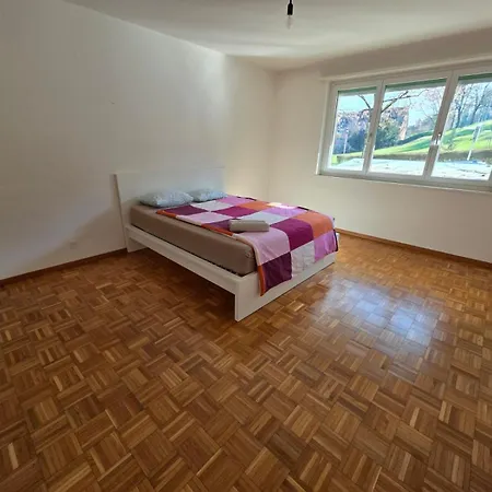 Large Flats, Center - Schd Appartement *