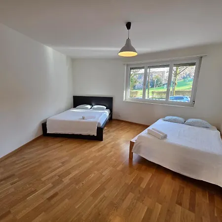 Large Flats, Center - Schd *