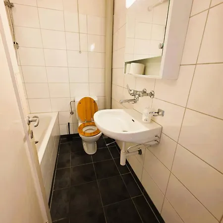 Large Flats, Center - Schd Appartement *