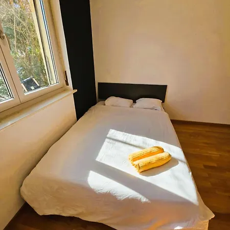 Large Flats, Center - Schd Appartement