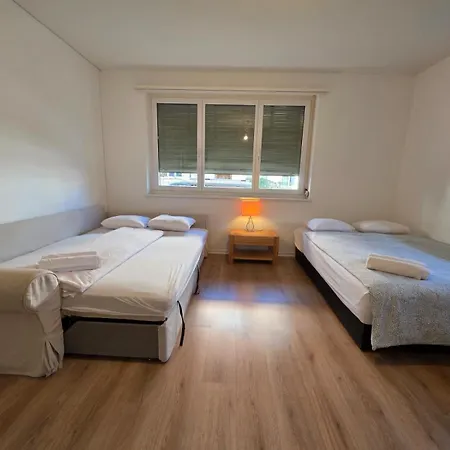 Large Flats, Center - Schd