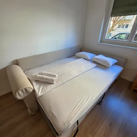 Large Flats, Center - Schd Appartement *
