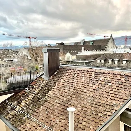 Daire Amazing Apartments, Heart Of Old Town Glocken - Self Checkin *